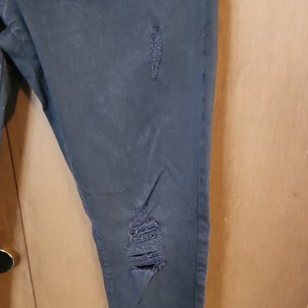 American Eagle Outfitters Black Super Stretch Jeans - Picture 3 of 6